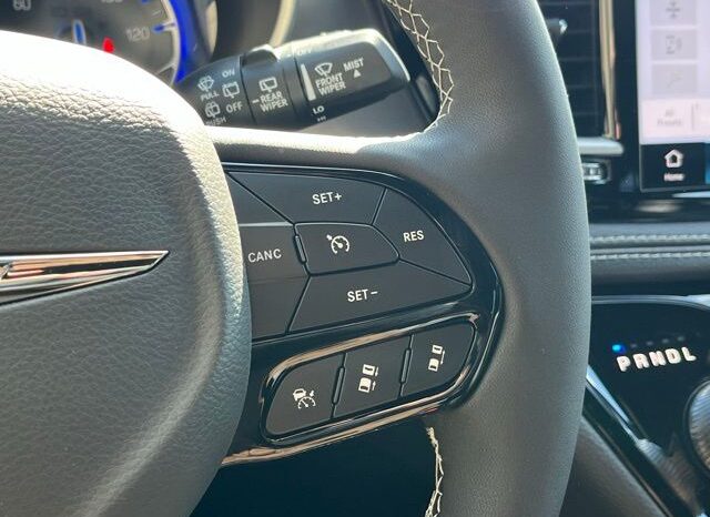 
 Chrysler Pacifica full									
