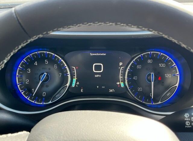 
 Chrysler Pacifica full									