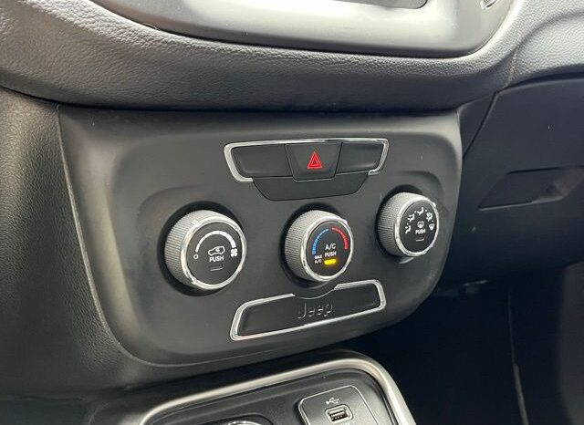 
 Jeep Compass full									
