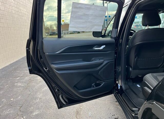 
 Jeep Grand Cherokee L full									