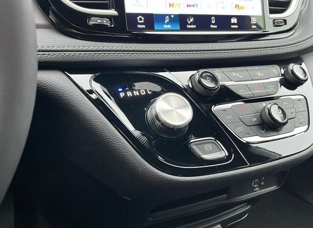 
 Chrysler Pacifica full									