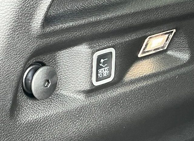 
 Jeep Grand Cherokee L full									