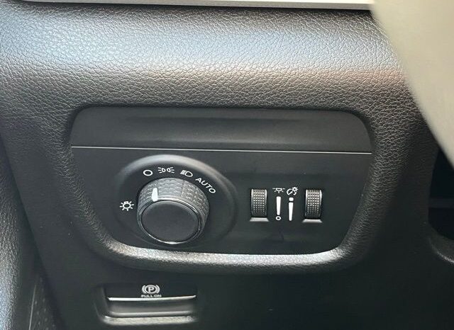 
 Jeep Grand Cherokee L full									