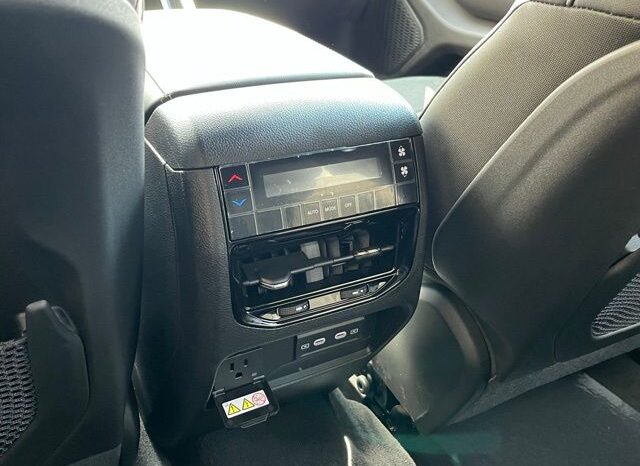 
 Jeep Grand Cherokee L full									