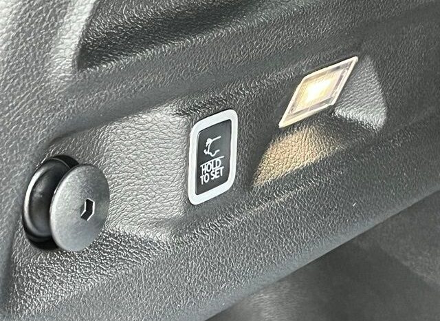 
 Jeep Grand Cherokee L full									