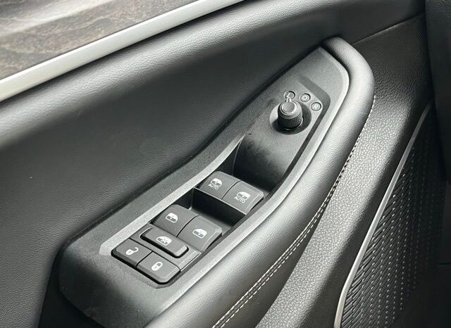 
 Jeep Grand Cherokee L full									