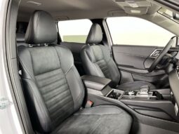 
 Mitsubishi Outlander PHEV full									