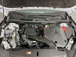 
 Mitsubishi Outlander PHEV full									