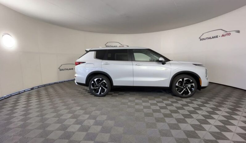 
 Mitsubishi Outlander PHEV full									