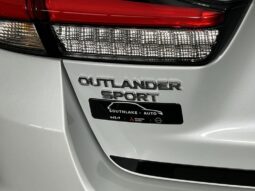 Mitsubishi Outlander Sport full