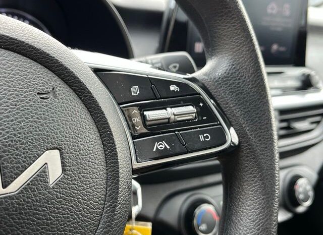 
 Kia Forte full									