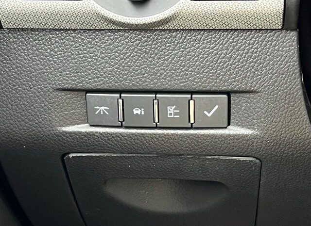 
 Chevrolet Captiva Sport full									