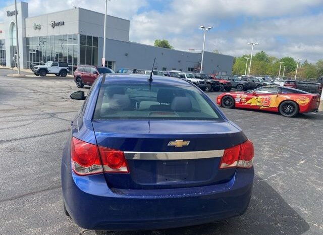 
 Chevrolet Cruze full									