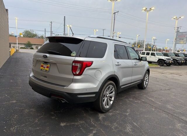 
 Ford Explorer full									