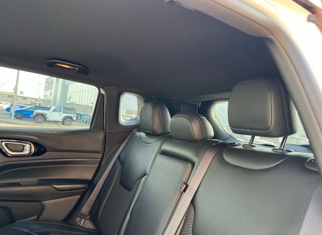 
 Jeep Compass full									