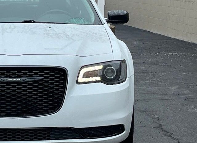 
 Chrysler 300 full									