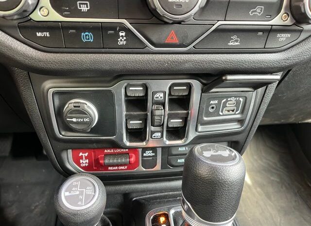 
 Jeep Wrangler full									