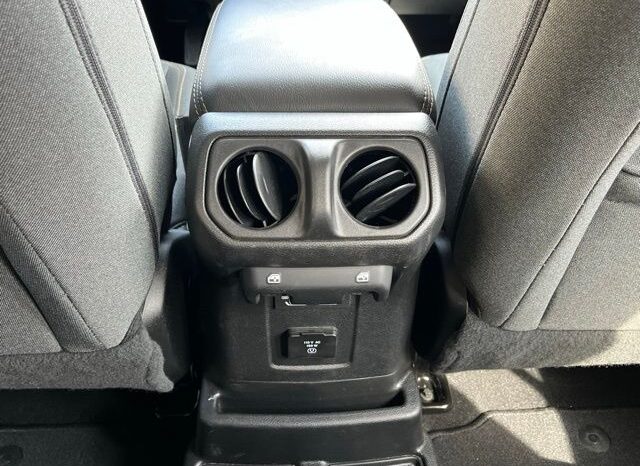 
 Jeep Wrangler full									