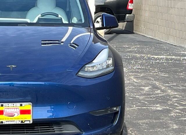 
 Tesla Model Y full									