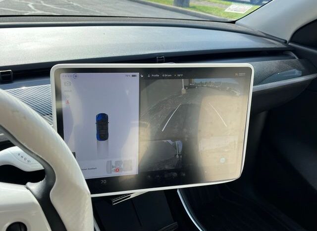 
 Tesla Model Y full									