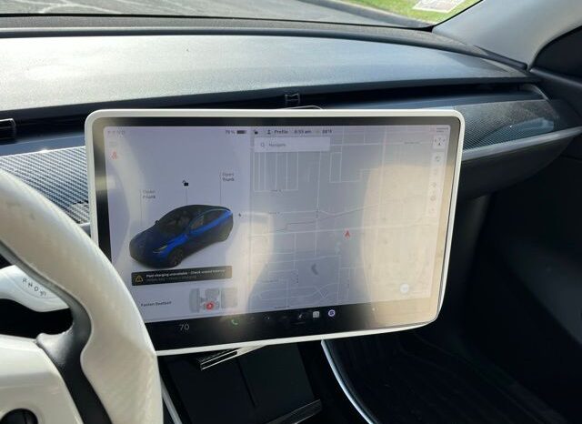 
 Tesla Model Y full									