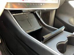 
 Tesla Model Y full									