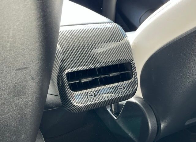 
 Tesla Model Y full									