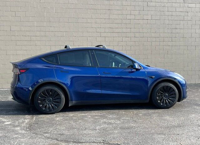 
 Tesla Model Y full									