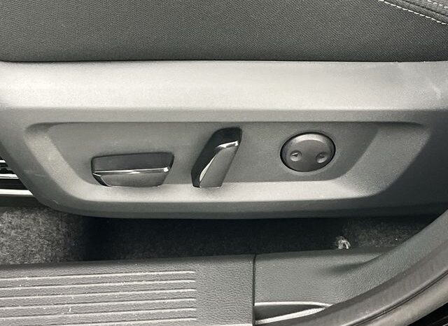 
 Nissan Rogue full									