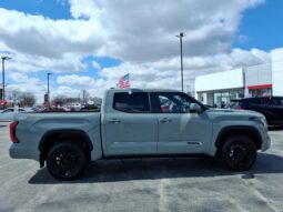 Toyota Tundra Hybrid