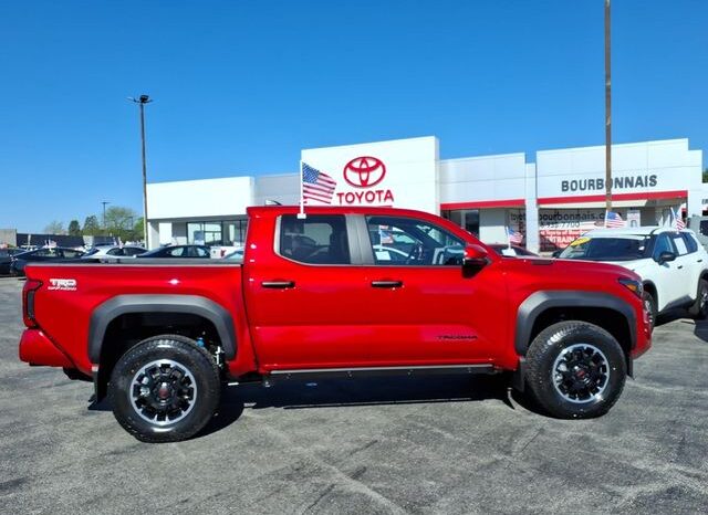 
 Toyota Tacoma Hybrid full									