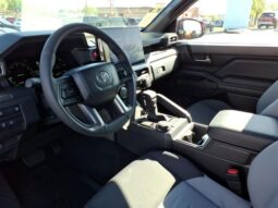 
 Toyota Tacoma Hybrid full									