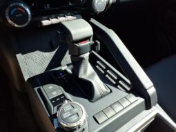 
 Toyota Tacoma Hybrid full									
