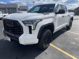 
 Toyota Tundra Hybrid full									