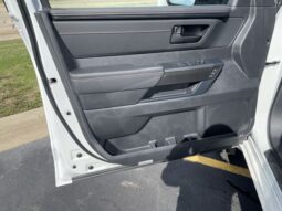 
 Toyota Tundra Hybrid full									