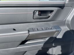 
 Toyota Tundra Hybrid full									