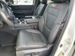 
 Toyota Tundra Hybrid full									