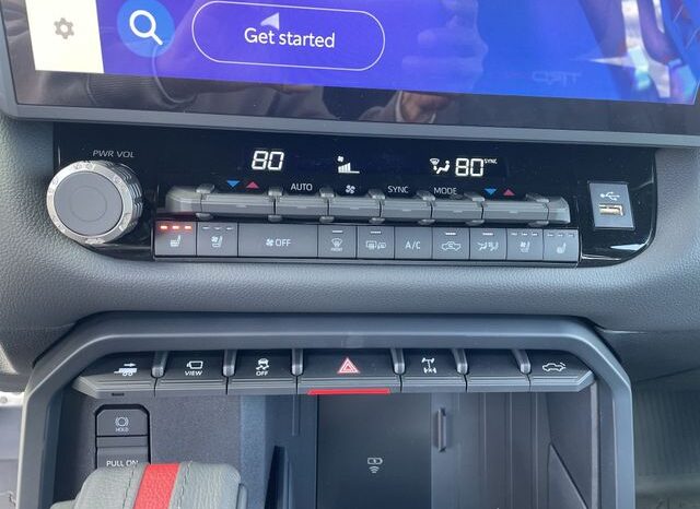 
 Toyota Tundra Hybrid full									