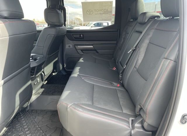 
 Toyota Tundra Hybrid full									