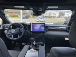 
 Toyota Tundra Hybrid full									