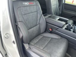 
 Toyota Tundra Hybrid full									