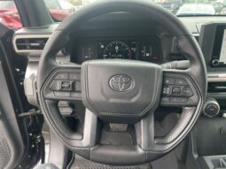 
 Toyota Tacoma full									