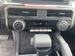 
 Toyota Tacoma full									