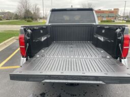 
 Toyota Tacoma full									