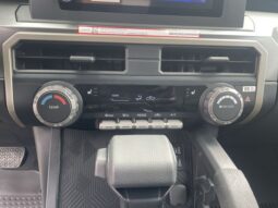 
 Toyota Tacoma full									