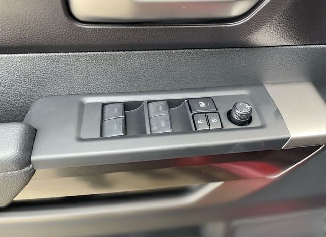 
 Toyota Tundra full									