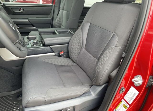 
 Toyota Tundra full									
