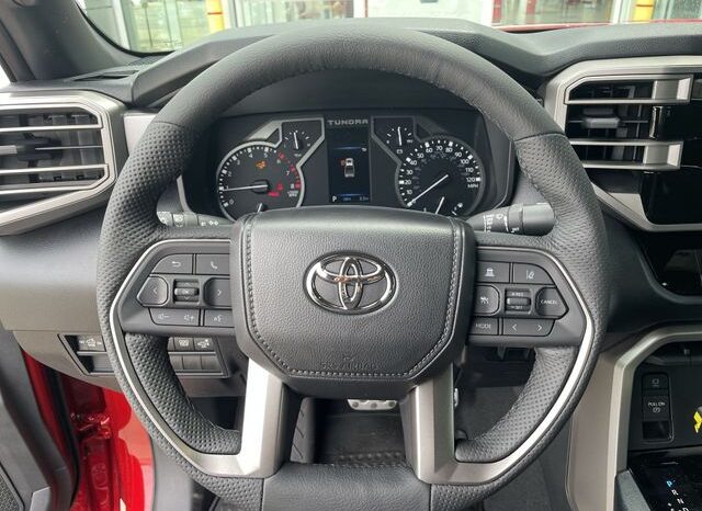
 Toyota Tundra full									
