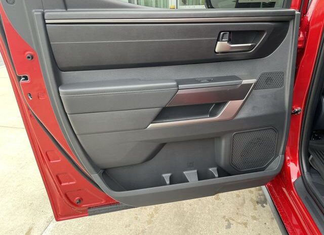 
 Toyota Tundra full									