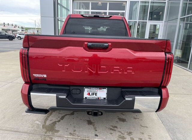 
 Toyota Tundra full									